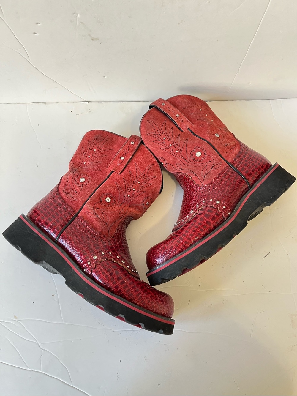 Ariat fatbaby Red suede faux croc Embossed Western cowboy boots size 8B - Picture 6 of 10